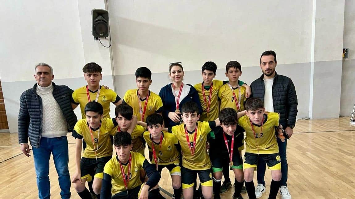 Kızıltepe Futsal Şampiyonu Olduk